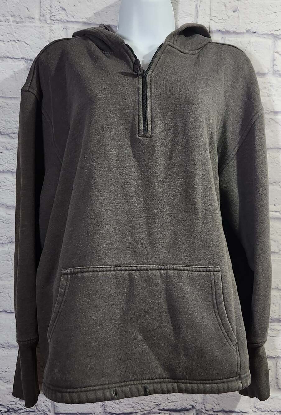 Lady Foot Locker Sport Gray 1/4 Zip Hoodie Large Lightweight Long Sleeves Soft